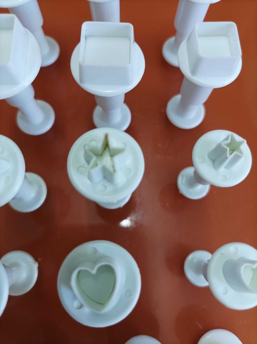 Conjunto de Cortadores  ejetor para Cake design/confeitaria/pastelaria