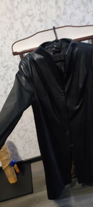 Плащ з кож зама високої якості