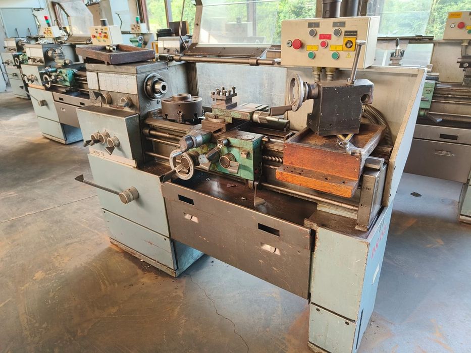 Tokarka do metalu frezarka wiertarka szlifierka do płaszczyzn noży