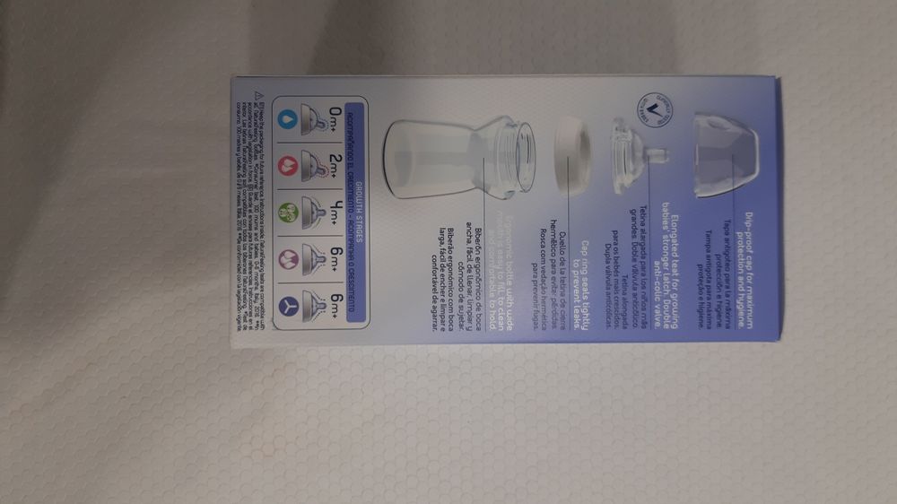 Biberão chicco natural feeling