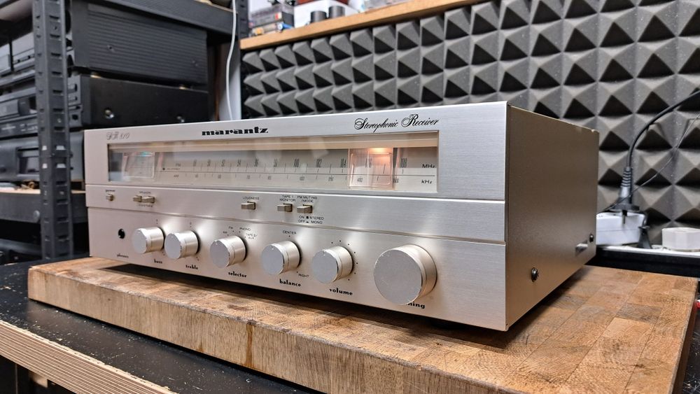 Amplituner Marantz  SR-810