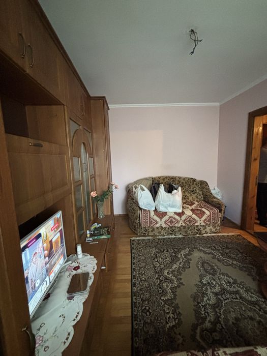 Здається 3 кімнатна квартира в Трускавці