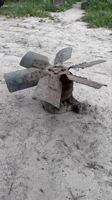 Водяна помпа ЗІЛ