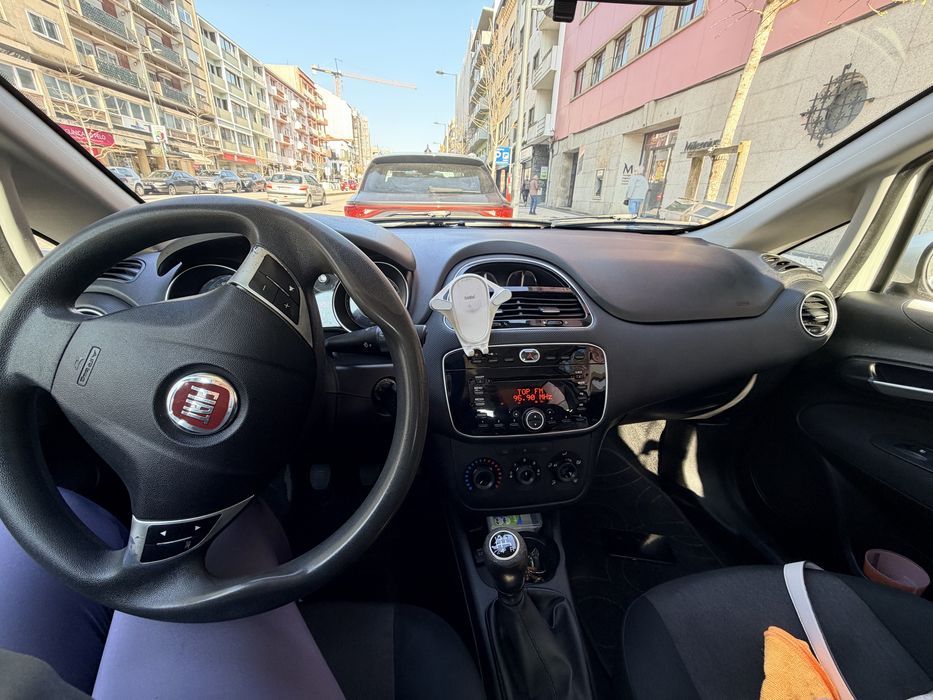 Vende-se Fiat Punto 2014