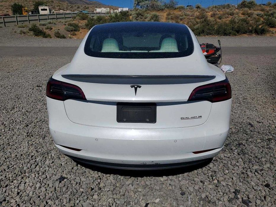 Tesla Model 3 2018