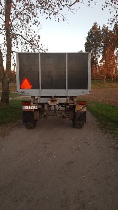 Przyczepa rolnicza Krone wywrotka 12 ton.