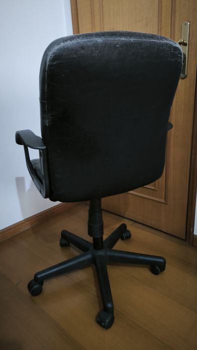 Cadeira de Escritório IKEA Moses (Para Restauro / Com Capa)