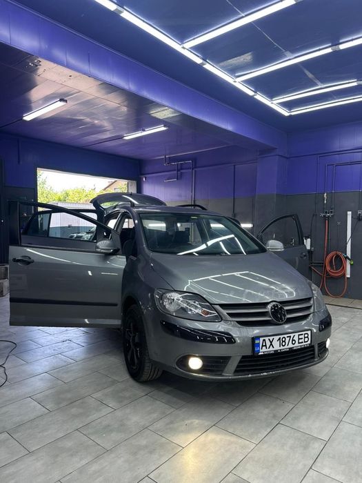 продам авто volkswagen golf plus