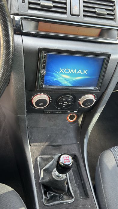 Mazda 3 1,6 benzyna