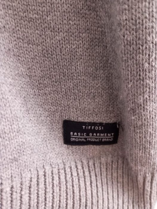 Camisola Tiffosi Tamanho XL