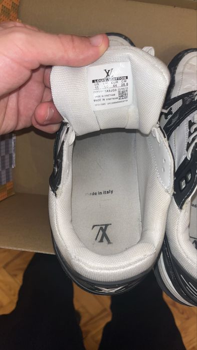 Louis Vuitton trainer