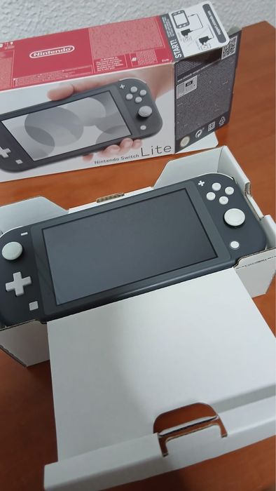 Nintendo Switch Lite