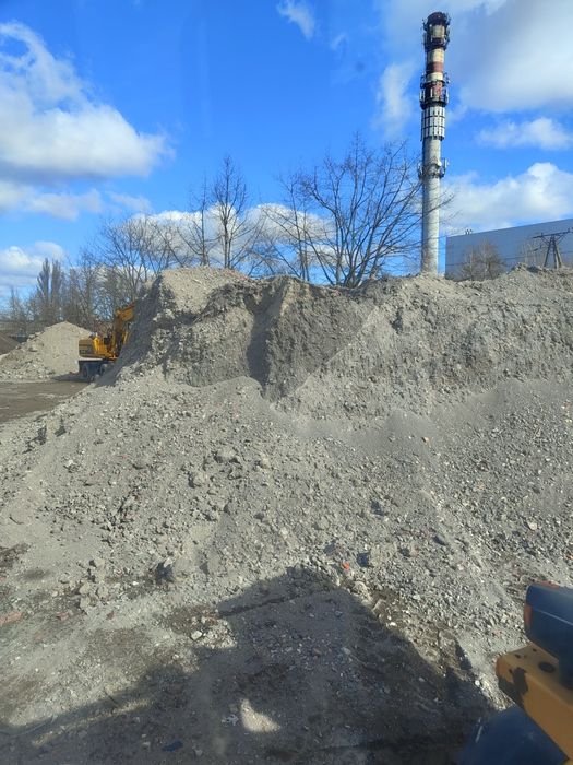 Gruz betonowy drogi parkingi pod kostkę