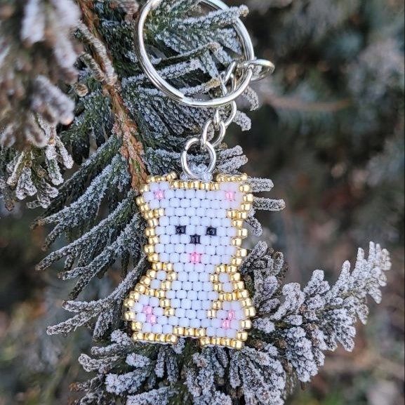 Brelok handmade Miś biały