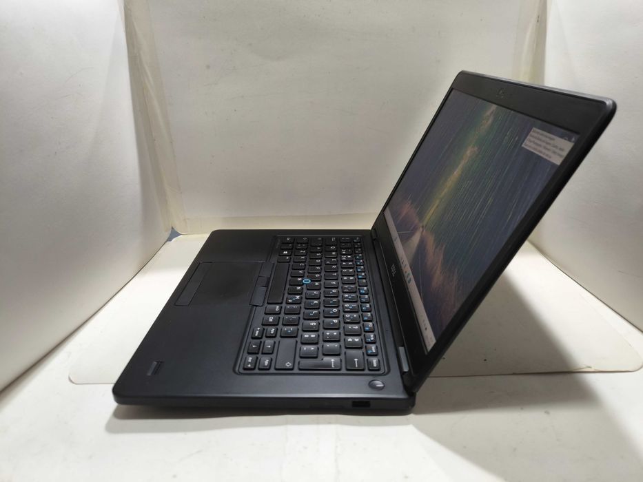 Dell Latitude E5450 i5 8GB ram ssd