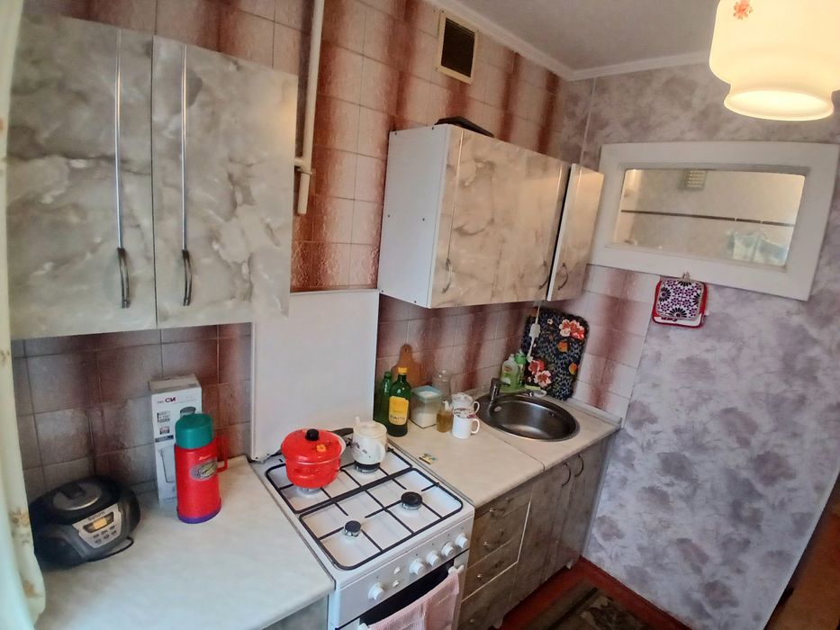 Продаж 2к квартири в р-ні Дендропарку