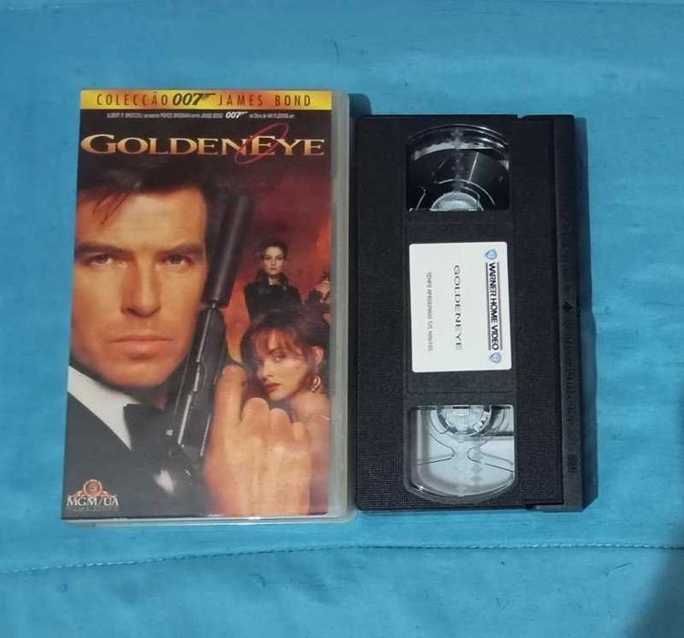 --» 8 Filmes VHS «--