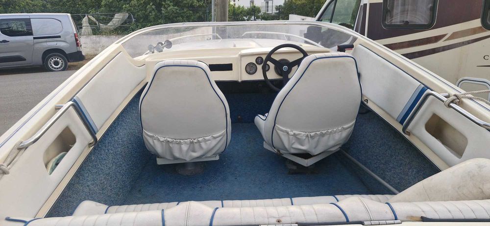 Barco riamar 4.80 gls motor 70 cavalos 2 tempos