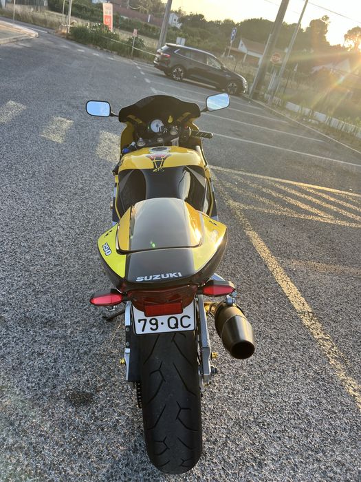 Suzuki GSXR 750 2001 (K1)