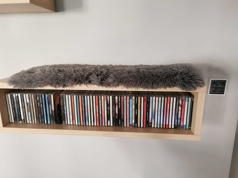 Legowisko na parapet półkę dla kota