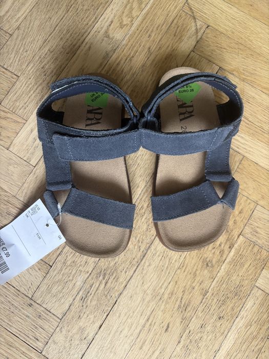 Дитячі босоніжки Zara 26 р