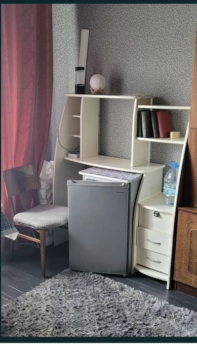 Оренда кімнати в гуртожитку (8 кімнат з загальним коридором)