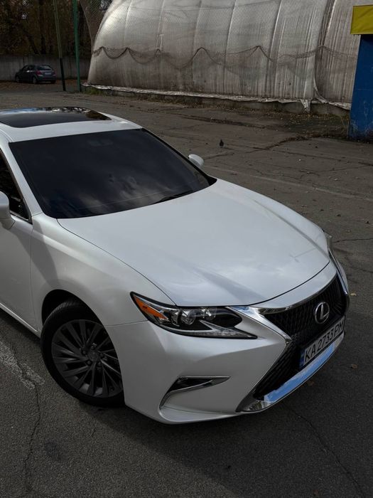 ЛЕКСУС ES 350 седан