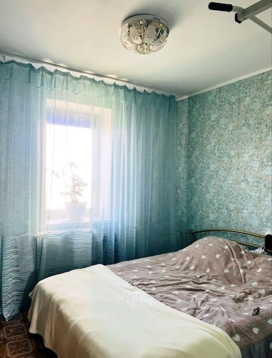 Продам 3 кімнатну квартиру на Дніпробуді