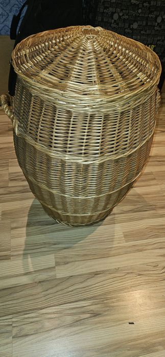 Kosz wiklinowy na pranie