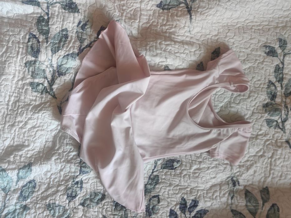 Strój baletowy (dwa komplety) 4-5 lat