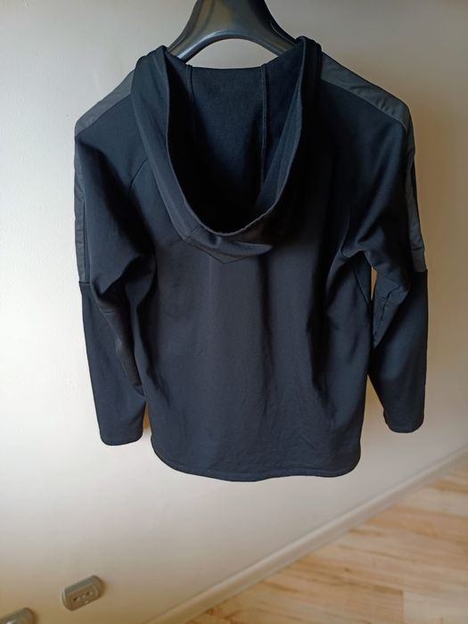 Bluza do biegania Nike Dri-Fit.