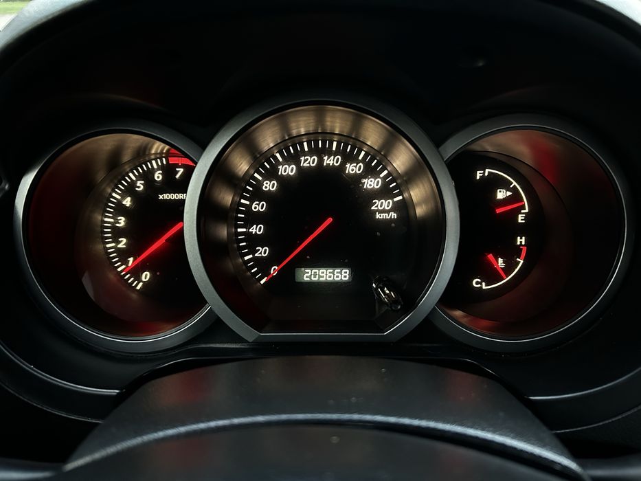 SUZUKI Grand Vitara Сузукі Гранд Вітара з ГАЗом