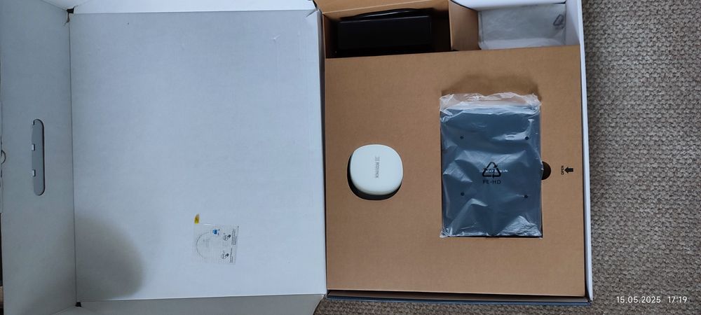 Робот-пилосос Ecovacs Deebot Ozmo 900