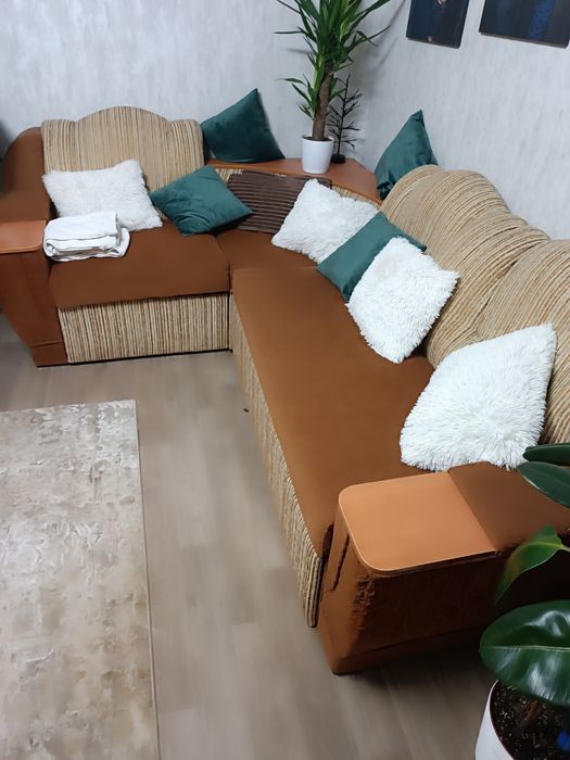 Продам мягкий уголок