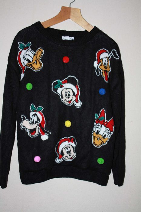 Новогодний свитшот (оверсайз)ф. Дисней р-М в отличном состояние