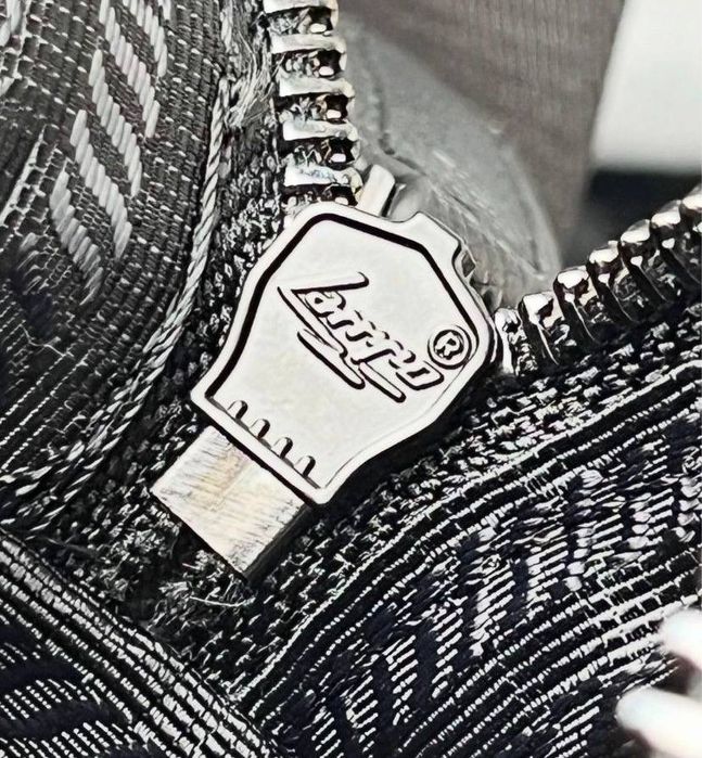 Сумка Prada 2VH797 нейлонова loro louis brunello ami чорна чоловіча