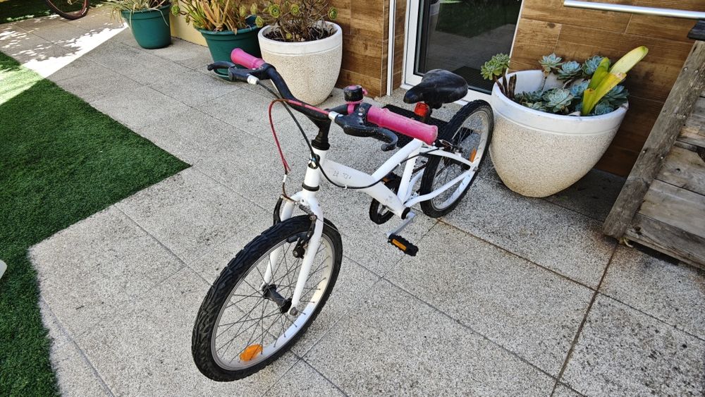 Bicicleta branca roda 20 sem mudanças