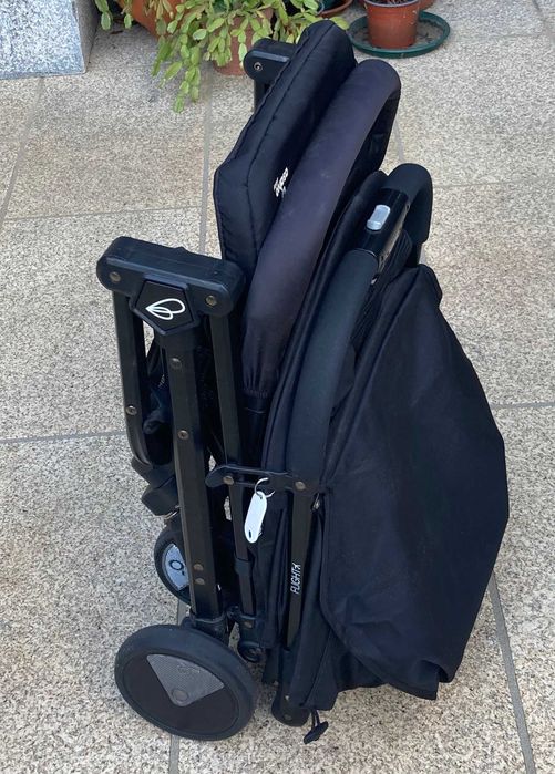 Carrinho de Bébé, Asalvo, próprio para viajar de avião