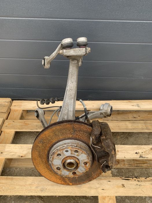 Audi A4 B8 A5 8T LIFT Q5 A6 C7 A7 zwrotnica lewa przednia lewy przód wahacz kompletna 4G0407241C