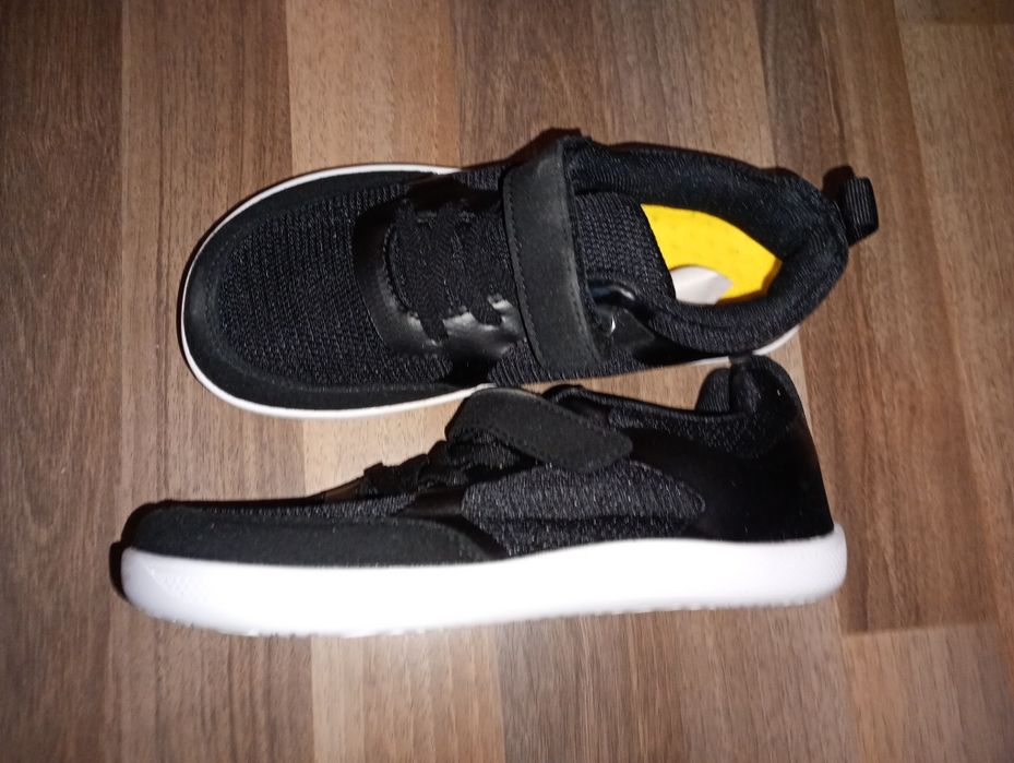 Nowe półbuty dla chłopca rozmiar 33