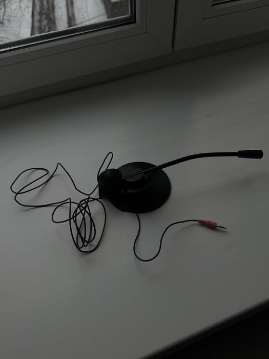 Настільний мікрофон SVEN (для ПК)