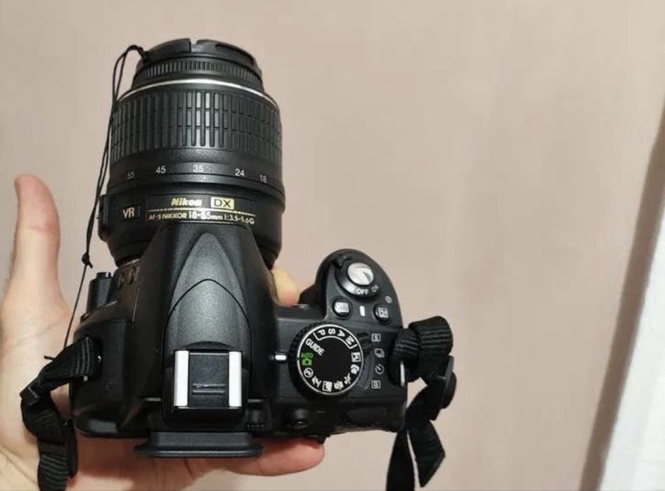 Фотоапарат Nikon D3100