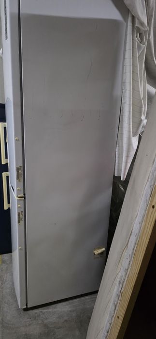 Vendo frigorífico com dispensador de água