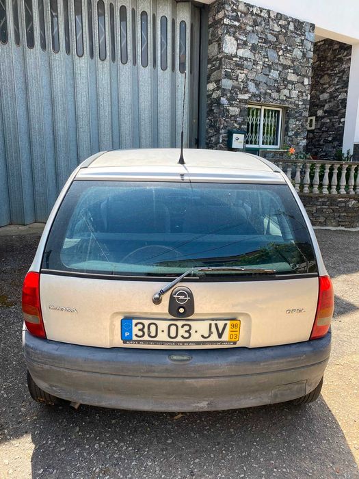 Opel Corsa B (1998)