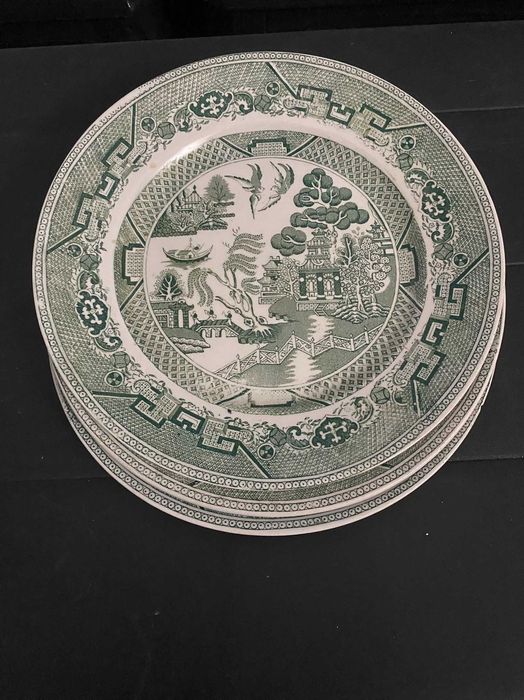 3 Pratos Antigos Sacavém “Chorão” –Faiança Portuguesa, Motivo Oriental