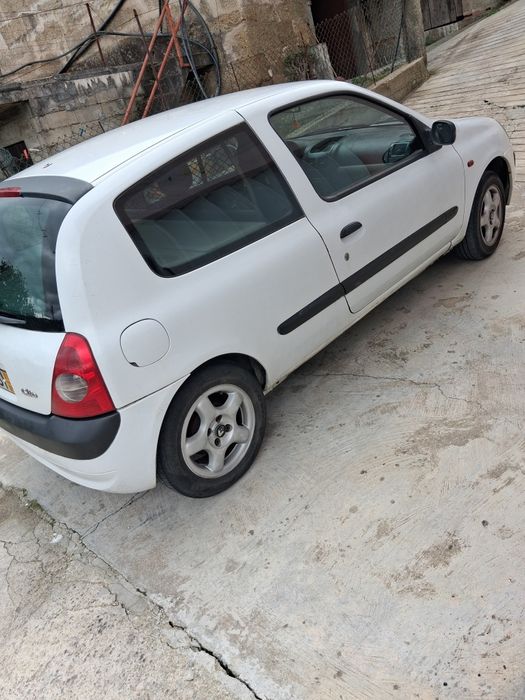 Vendo renault clio comercial