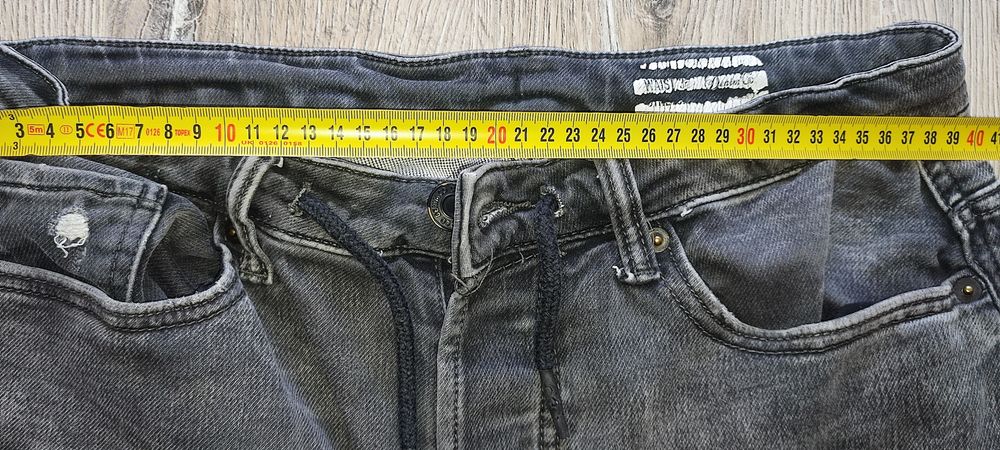 Spodenki jeansowe  Denim Co rozm M-L wymiary na fotkach