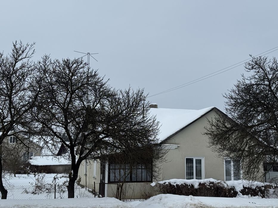 Продам будинок 96,2 м2 в центрі Радивилова вул. Соборна