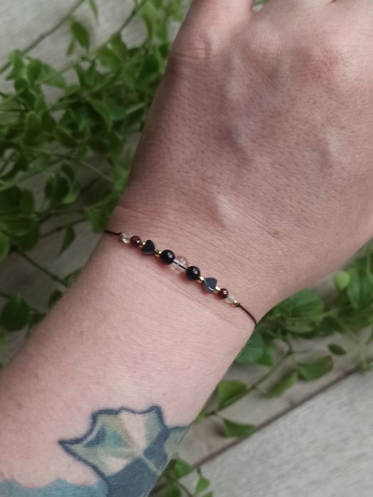 Bransoletka na szczęście, kamienie amulet