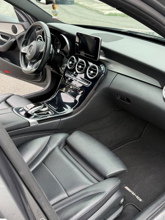 Mercedes-Benz C 220 d AMG Line | Automático | 2017